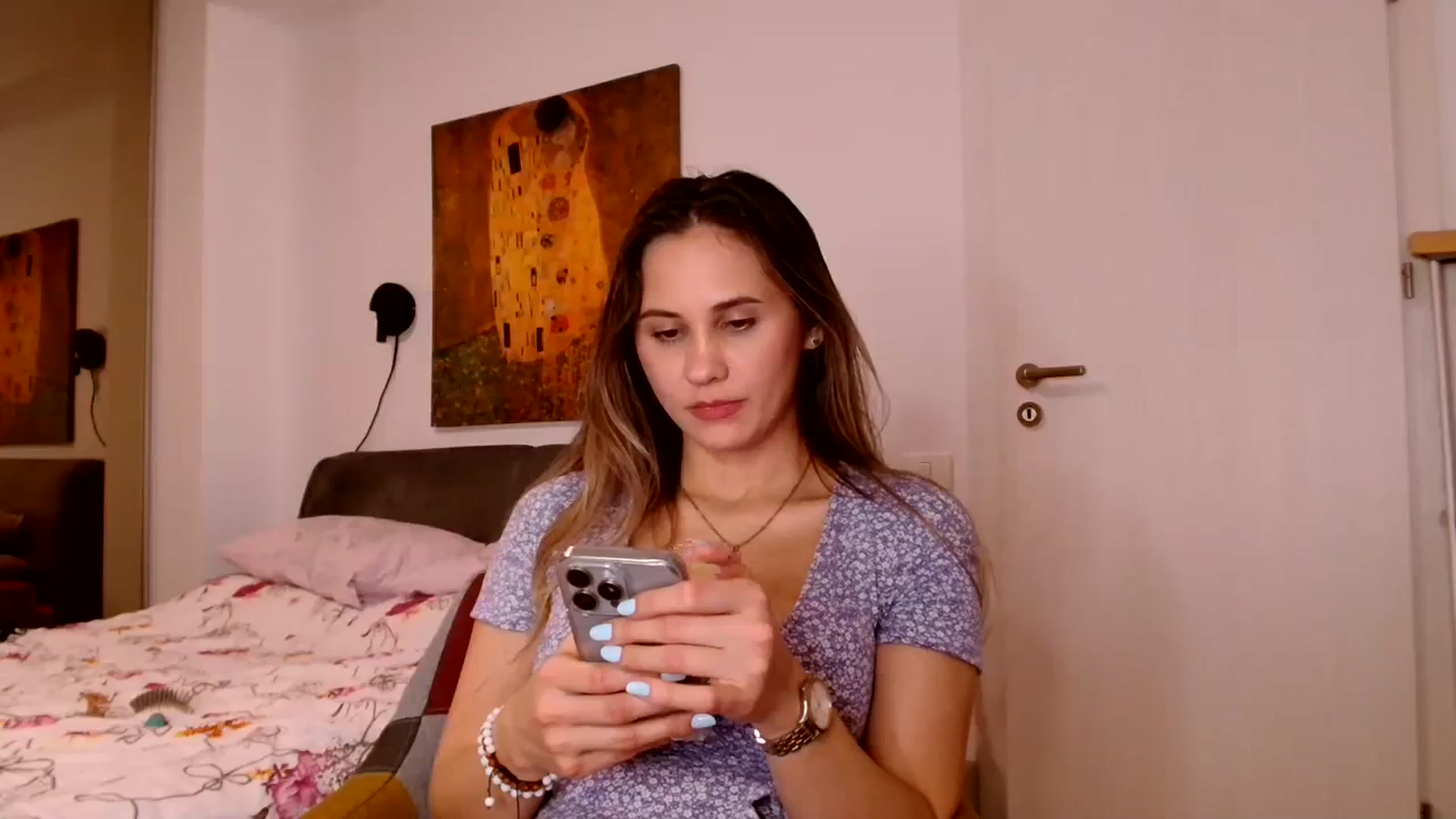 Gallery image thumbnail from Ana_Rose's myfreecams stream on, 04/07/2024, 21:43 image 6 of 20