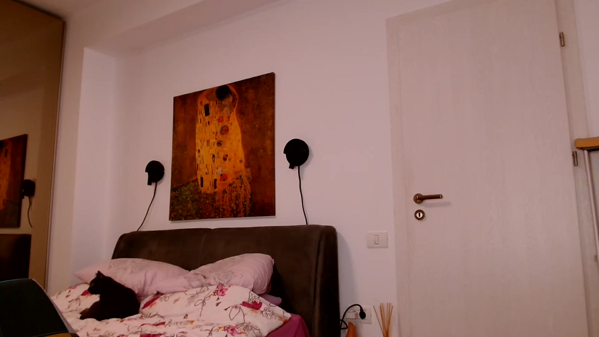 Gallery image thumbnail from Ana_Rose's myfreecams stream on, 04/07/2024, 21:43 image 16 of 20