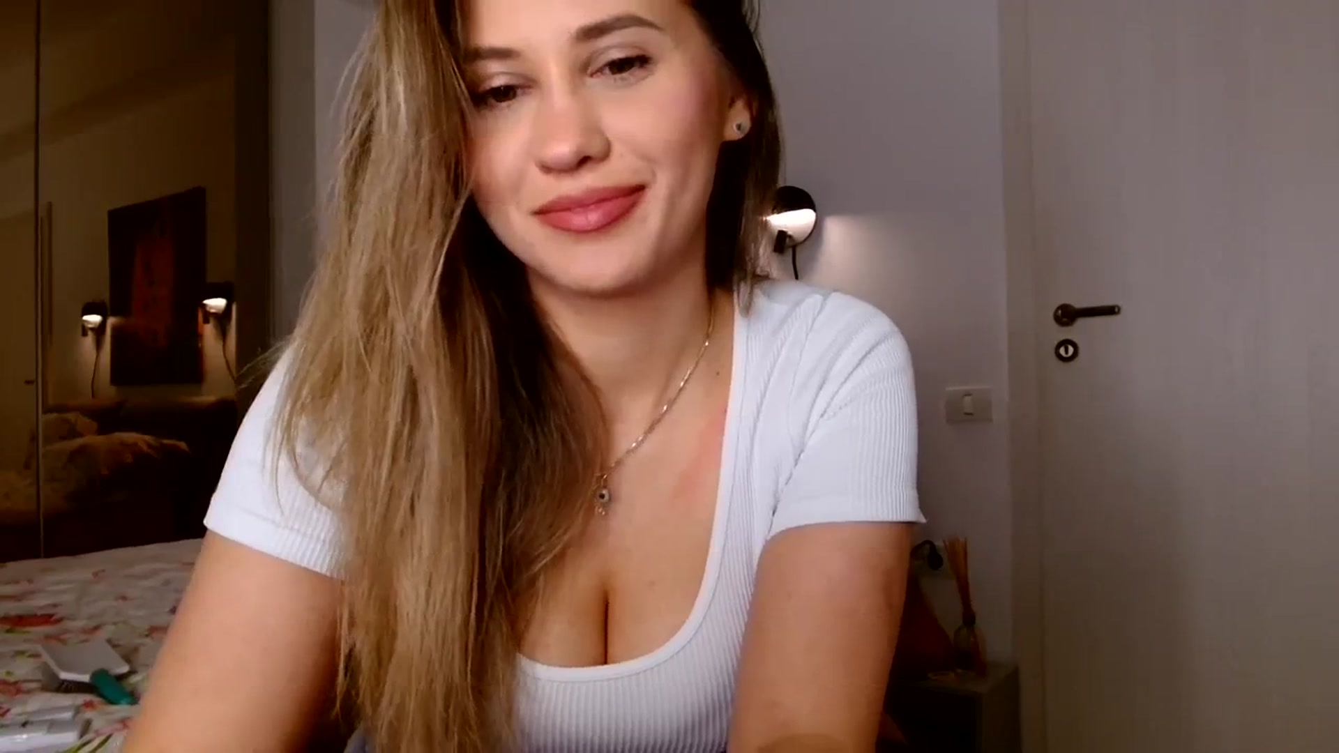 Gallery image thumbnail from Ana_Rose's myfreecams stream on, 04/12/2024, 22:28 image 19 of 20