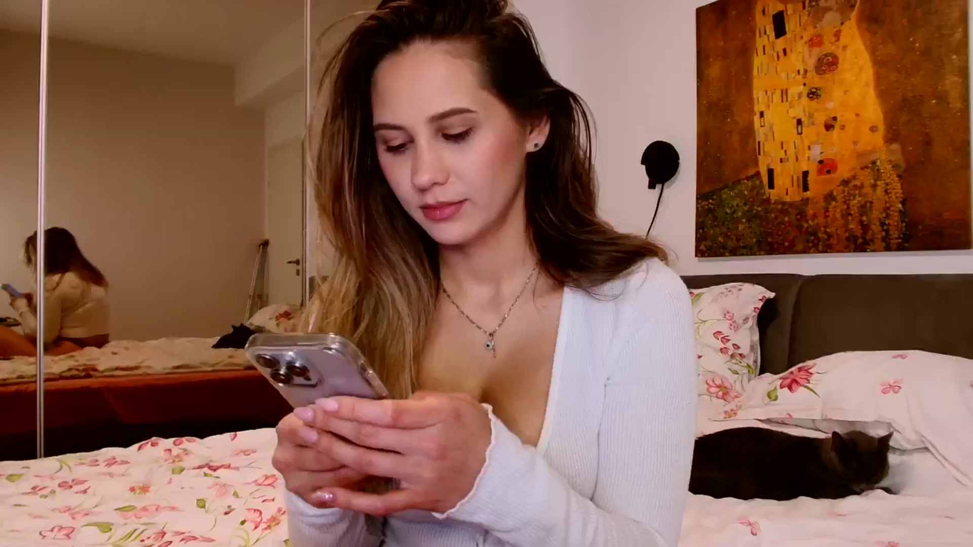 Gallery image thumbnail from Ana_Rose's myfreecams stream on, 05/09/2024, 22:33 image 3 of 20