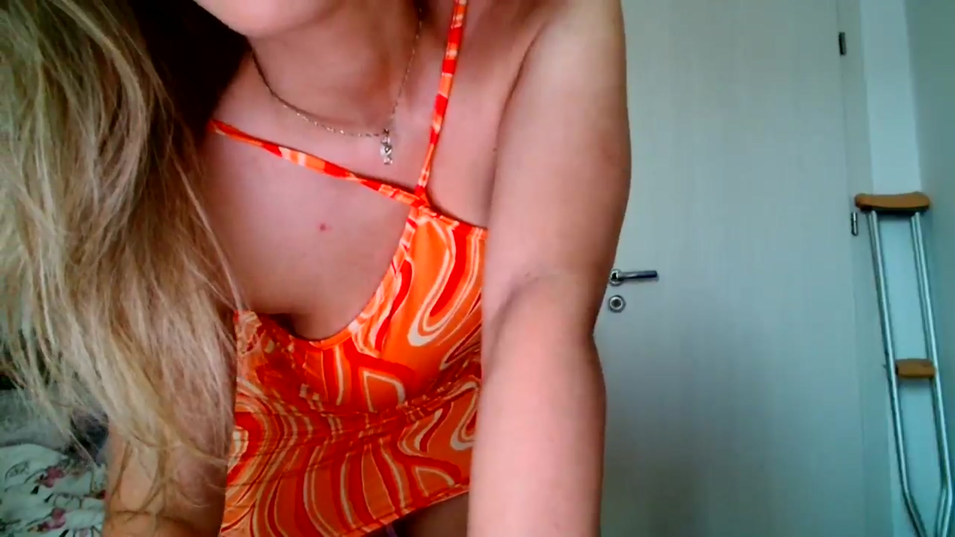 Gallery image thumbnail from Ana_Rose's myfreecams stream on, 05/28/2024, 17:32 image 18 of 20