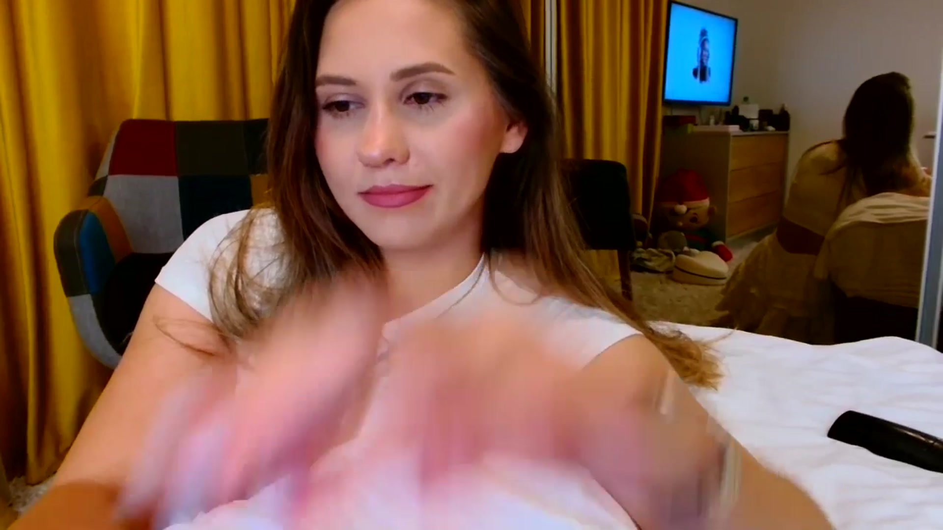Gallery image thumbnail from Ana_Rose's myfreecams stream on, 07/26/2024, 20:50 image 7 of 20