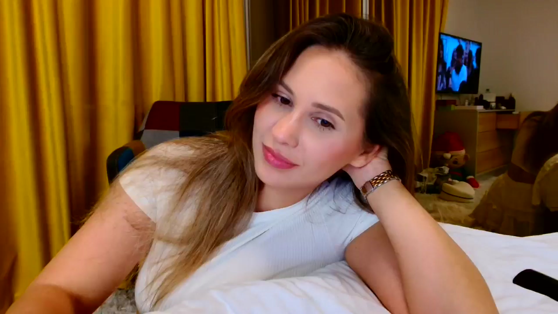 Gallery image thumbnail from Ana_Rose's myfreecams stream on, 07/26/2024, 23:44 image 1 of 20