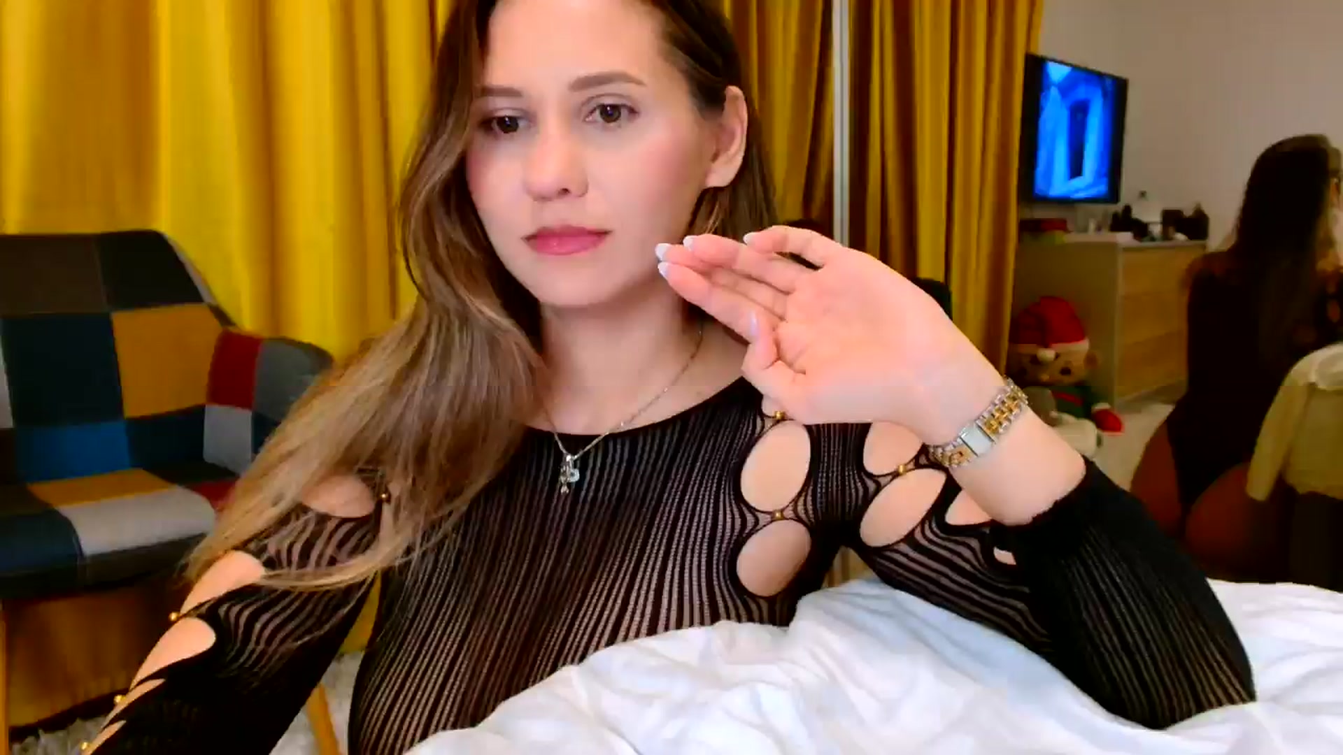 Gallery image thumbnail from Ana_Rose's myfreecams stream on, 07/27/2024, 24:01 image 15 of 20