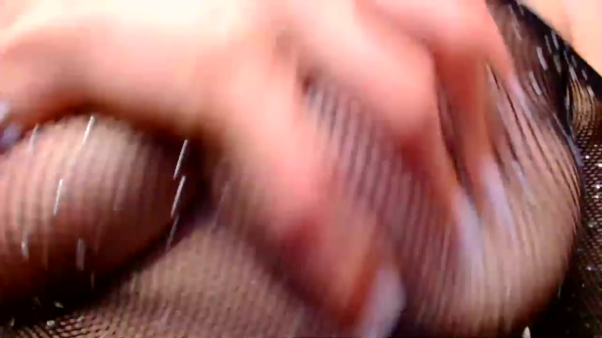 Gallery image thumbnail from Ana_Rose's myfreecams stream on, 08/03/2024, 01:33 image 16 of 20