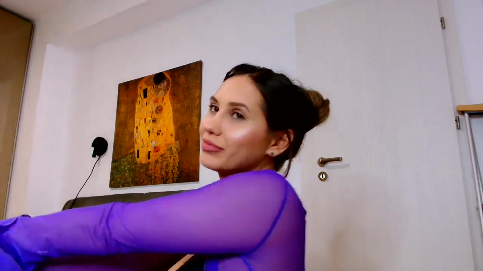 Gallery image thumbnail from Ana_Rose's myfreecams stream on, 08/12/2024, 18:22 image 5 of 20