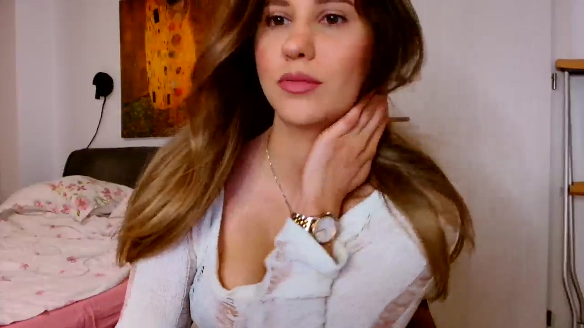 Gallery image thumbnail from Ana_Rose's myfreecams stream on, 08/15/2024, 18:21 image 3 of 20