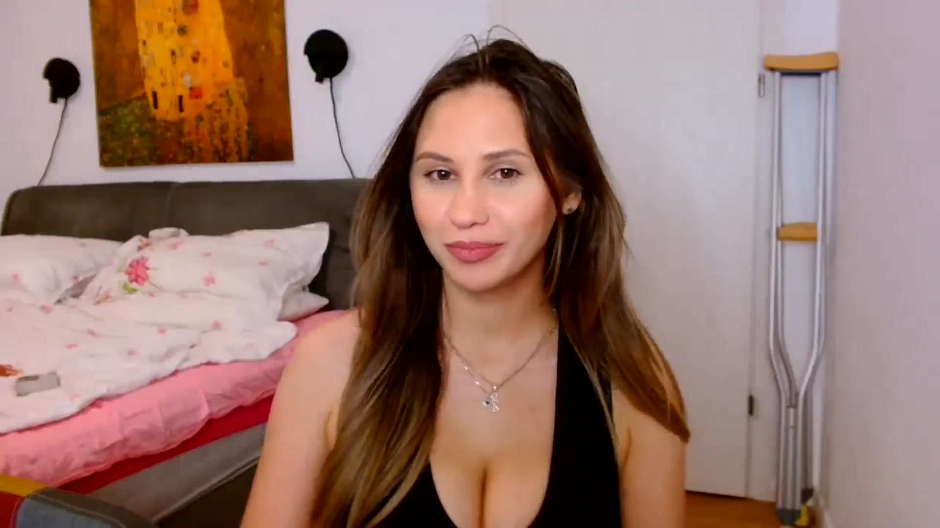 Gallery image thumbnail from Ana_Rose's myfreecams stream on, 08/18/2024, 18:44 image 13 of 20