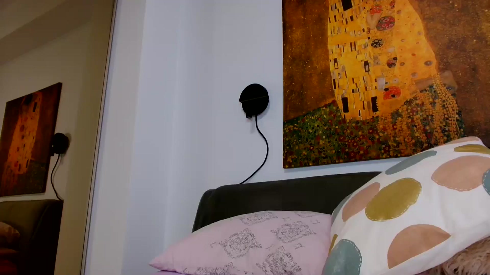 Gallery image thumbnail from Ana_Rose's myfreecams stream on, 09/01/2024, 19:50 image 16 of 20