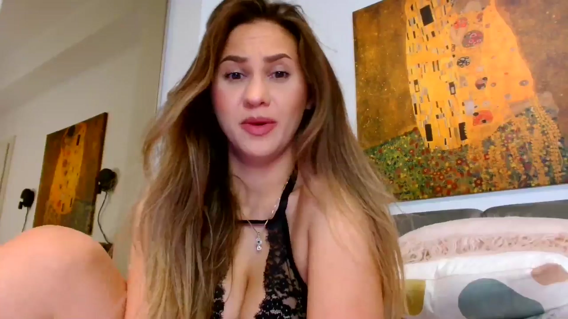 Gallery image thumbnail from Ana_Rose's myfreecams stream on, 09/02/2024, 19:01 image 13 of 20