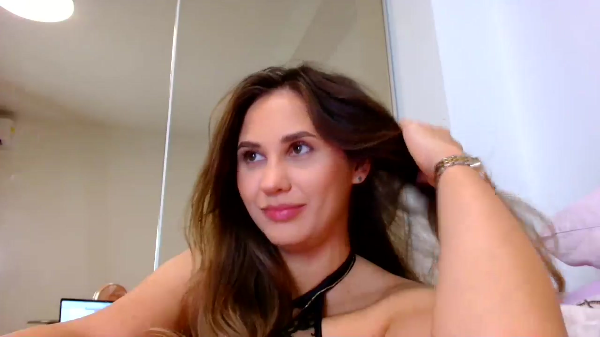 Gallery image thumbnail from Ana_Rose's myfreecams stream on, 09/02/2024, 21:32 image 2 of 20