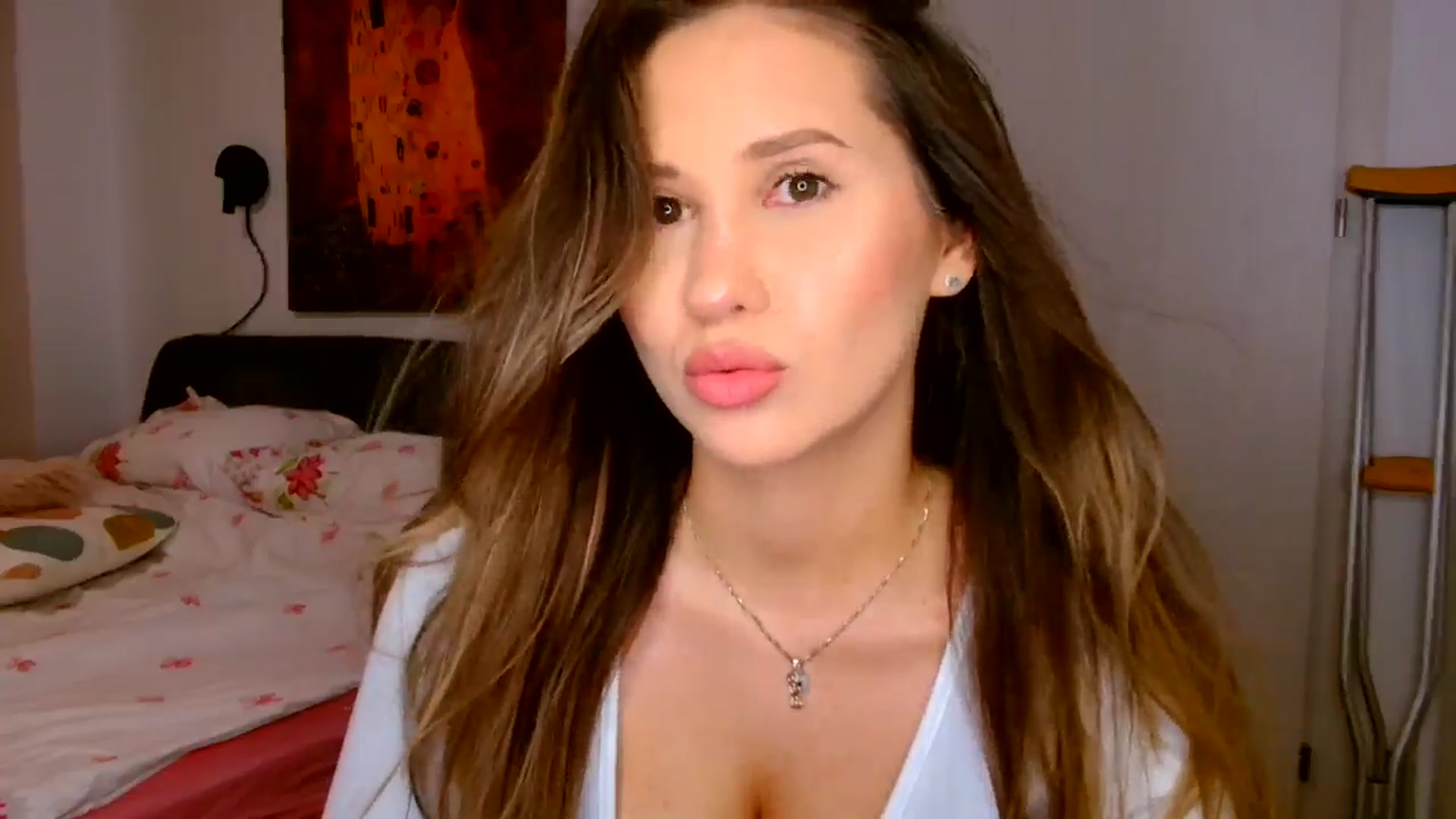 Gallery image thumbnail from Ana_Rose's myfreecams stream on, 09/06/2024, 20:02 image 9 of 20
