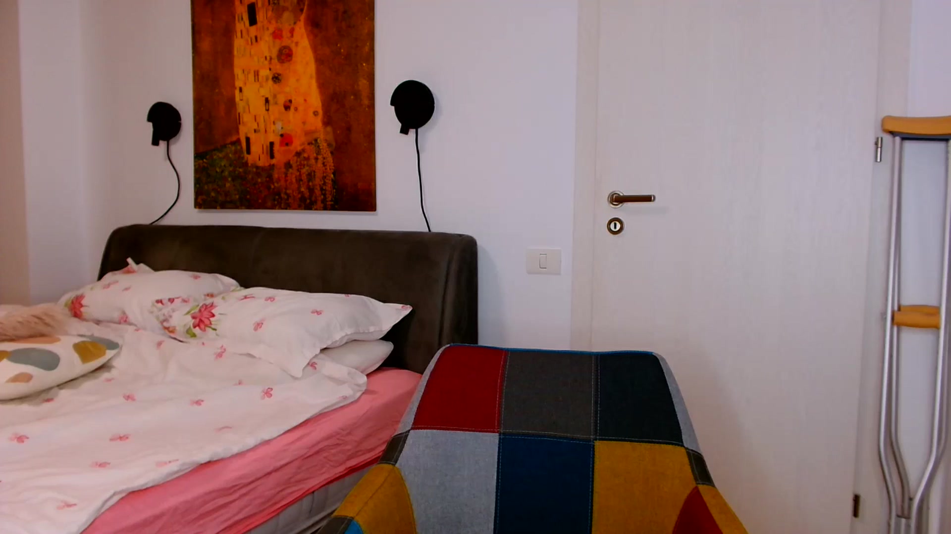 Gallery image thumbnail from Ana_Rose's myfreecams stream on, 09/06/2024, 21:37 image 18 of 20