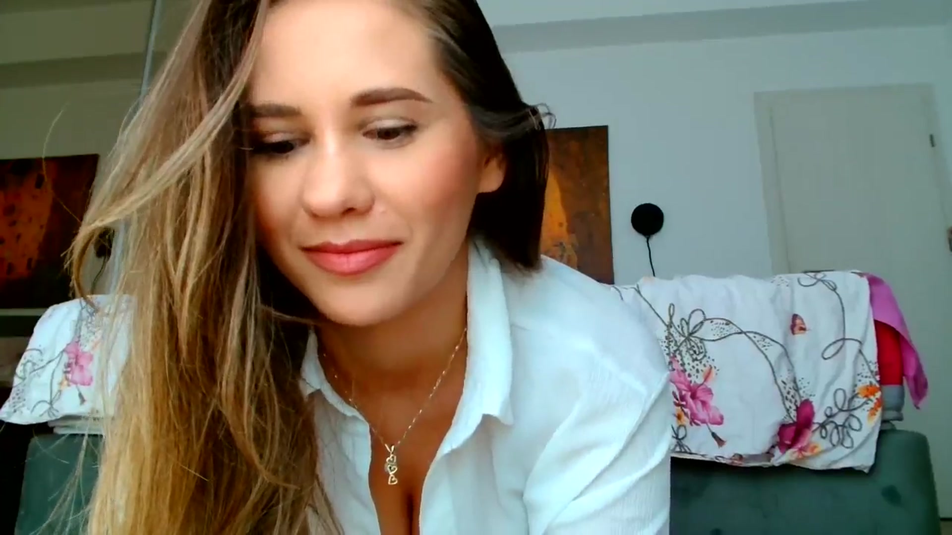 Gallery image thumbnail from Ana_Rose's myfreecams stream on, 09/16/2024, 12:43 image 7 of 20