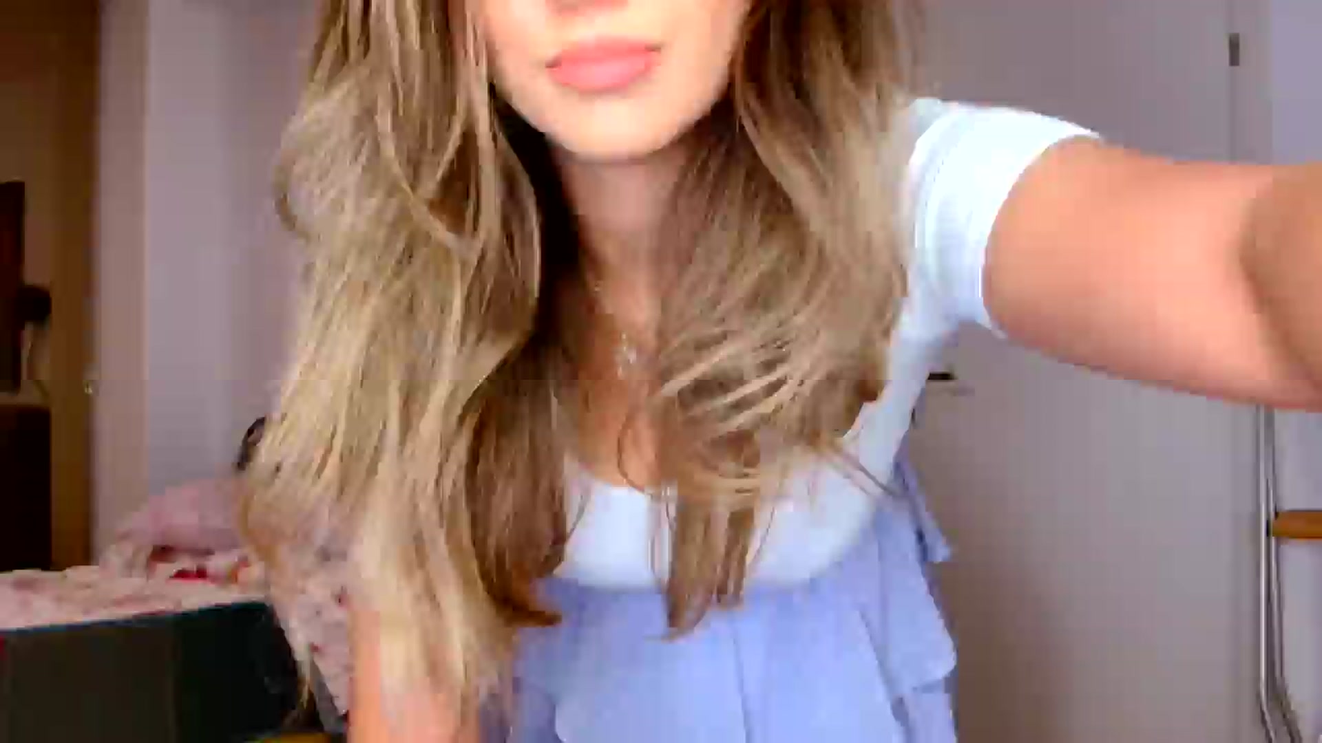 Gallery image thumbnail from Ana_Rose's myfreecams stream on, 09/16/2024, 18:53 image 12 of 20