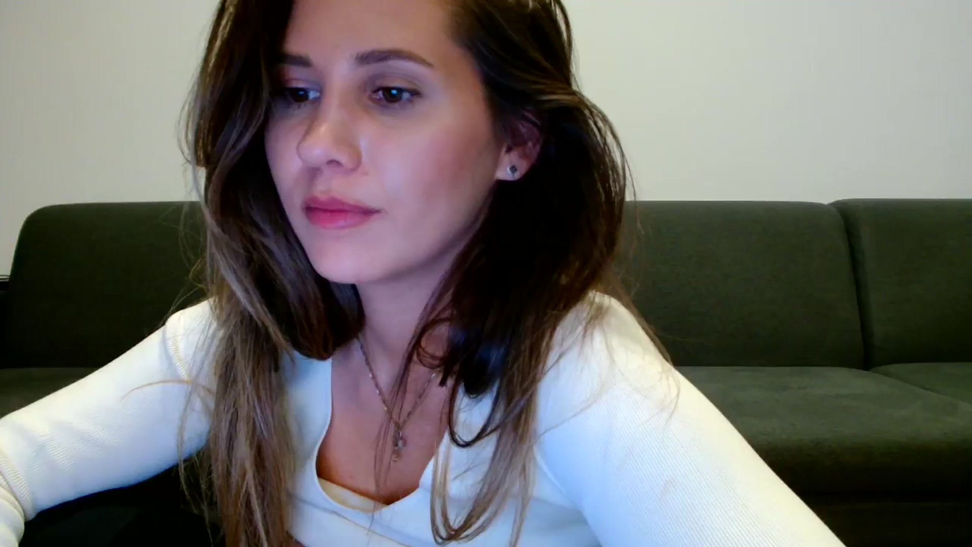 Gallery image thumbnail from Ana_Rose's myfreecams stream on, 09/18/2024, 18:37 image 18 of 20
