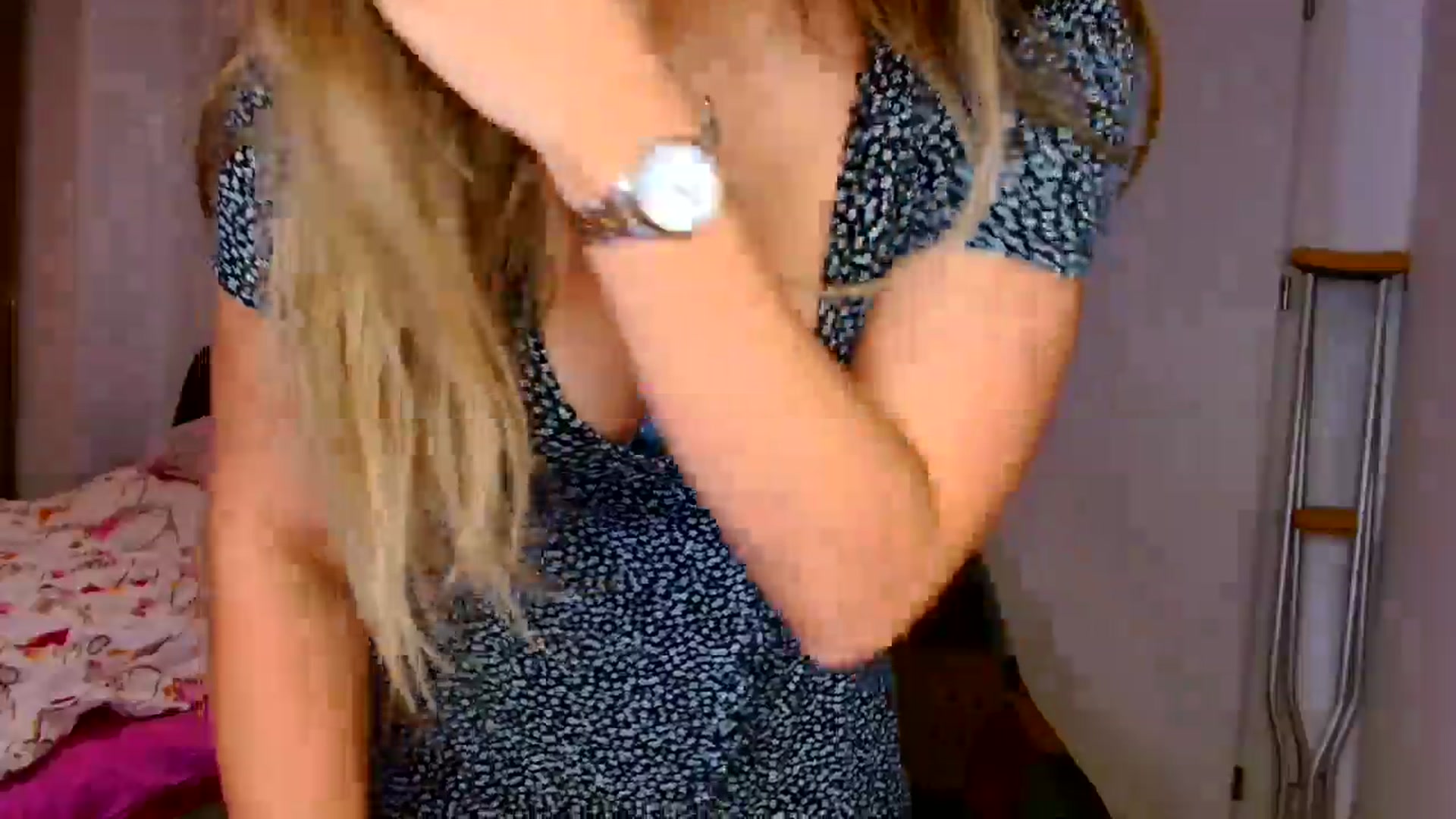 Gallery image thumbnail from Ana_Rose's myfreecams stream on, 09/19/2024, 20:39 image 15 of 20