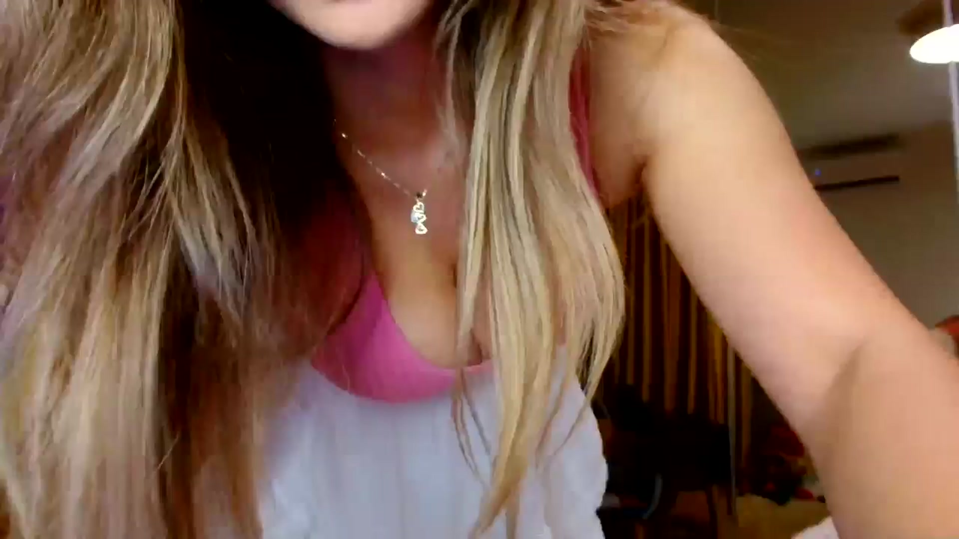 Gallery image thumbnail from Ana_Rose's myfreecams stream on, 09/20/2024, 20:50 image 4 of 20