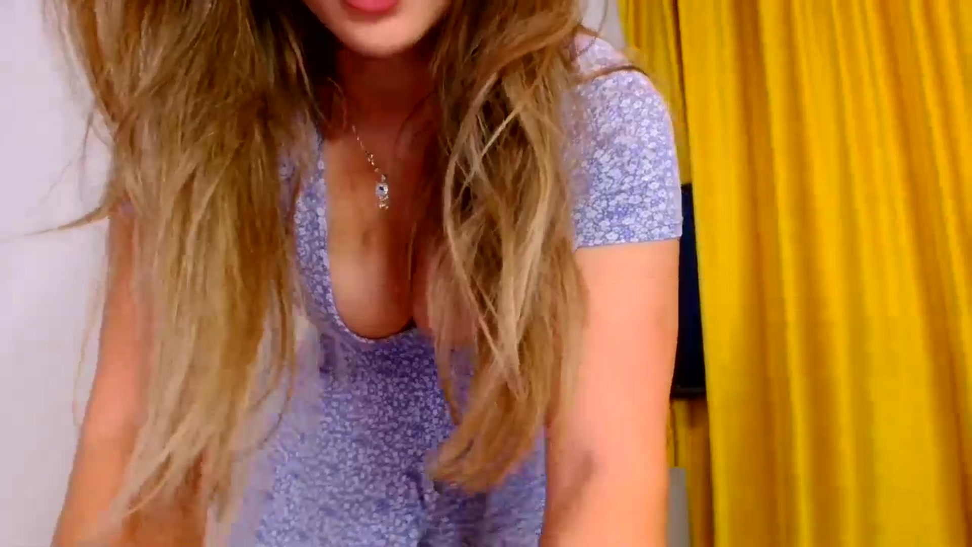 Gallery image thumbnail from Ana_Rose's myfreecams stream on, 09/27/2024, 20:05 image 8 of 20