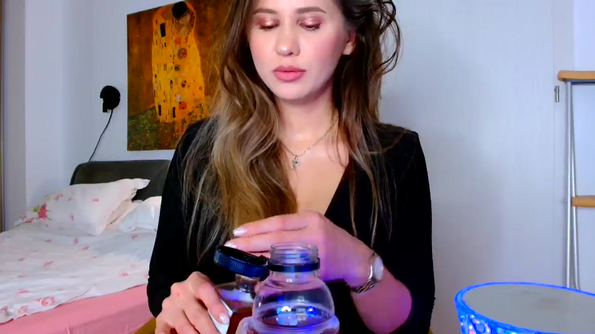 Gallery image thumbnail from Ana_Rose's myfreecams stream on, 10/04/2024, 21:42 image 11 of 20
