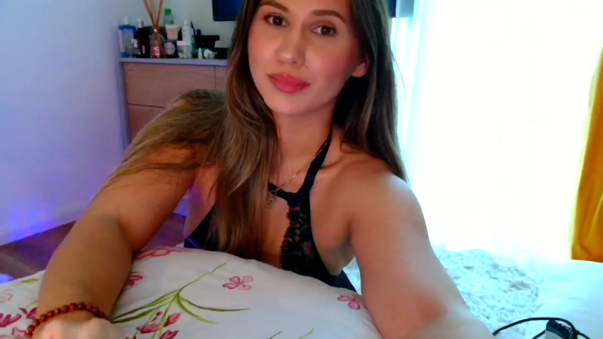 Gallery image thumbnail from Ana_Rose's myfreecams stream on, 10/06/2024, 14:57 image 19 of 20