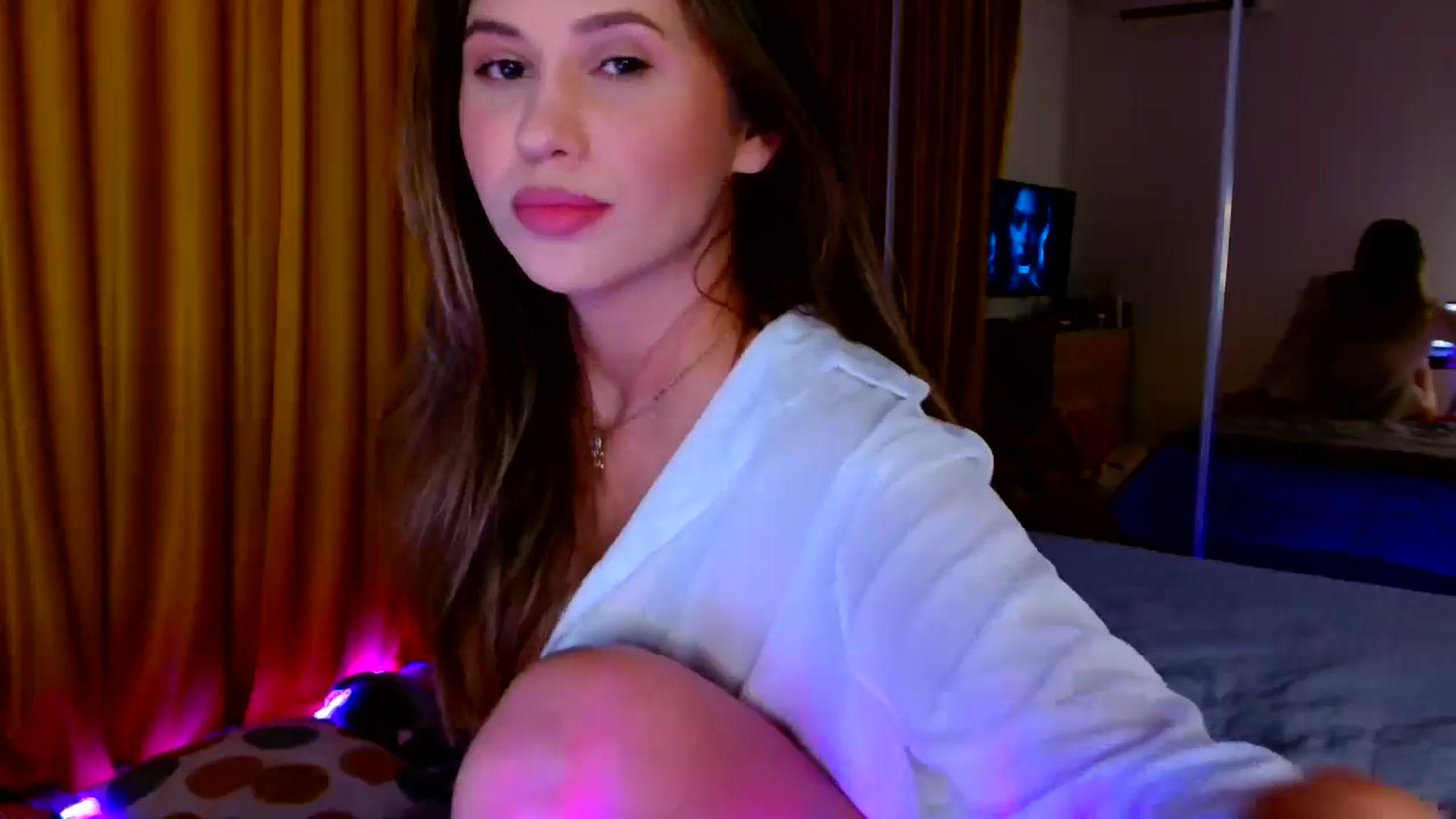 Gallery image thumbnail from Ana_Rose's myfreecams stream on, 10/12/2024, 19:41 image 12 of 20