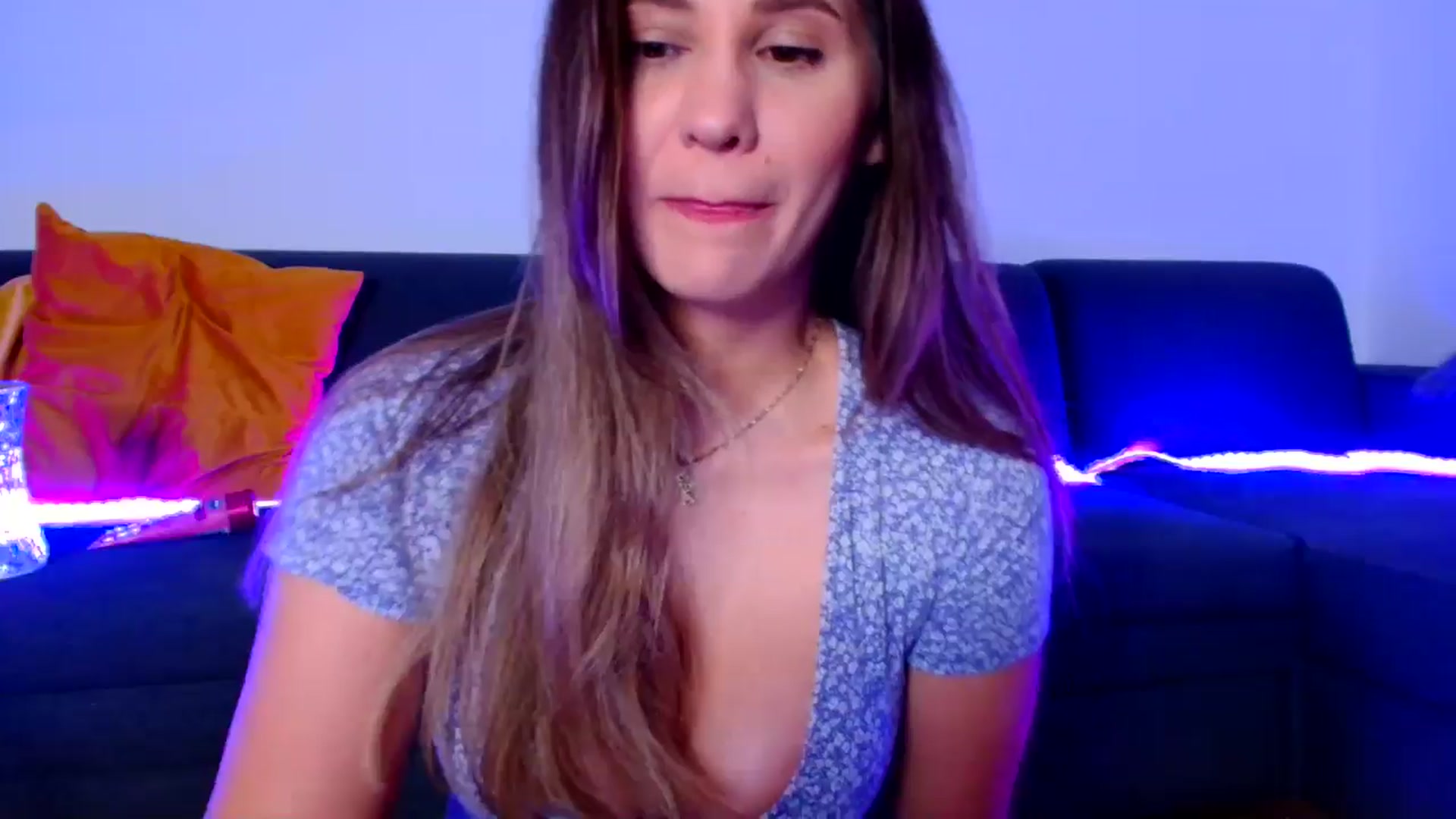 Gallery image thumbnail from Ana_Rose's myfreecams stream on, 10/19/2024, 24:57 image 7 of 20