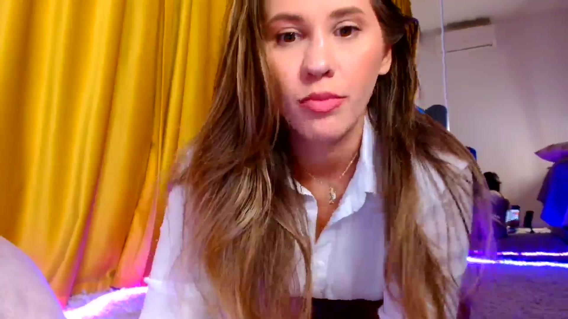 Gallery image thumbnail from Ana_Rose's myfreecams stream on, 10/22/2024, 18:53 image 2 of 20