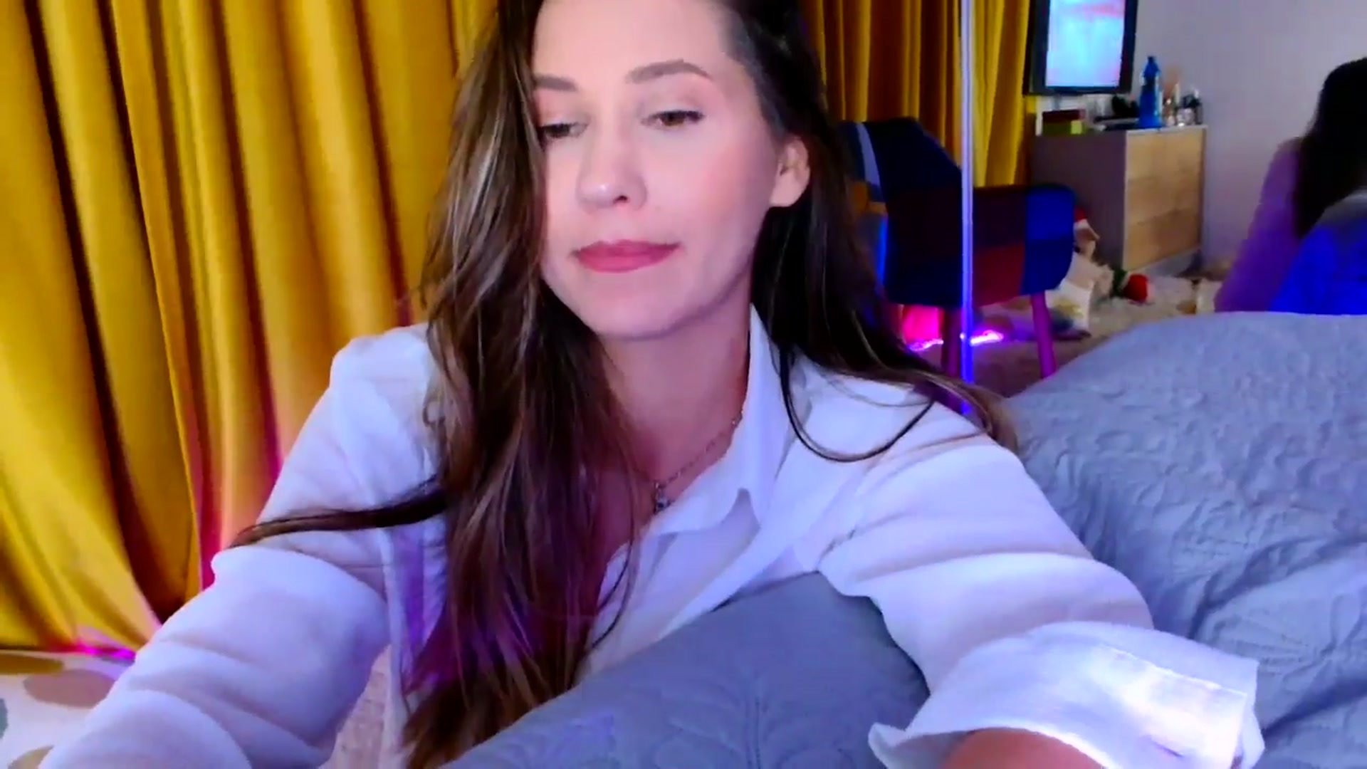 Gallery image thumbnail from Ana_Rose's myfreecams stream on, 10/22/2024, 20:41 image 16 of 20