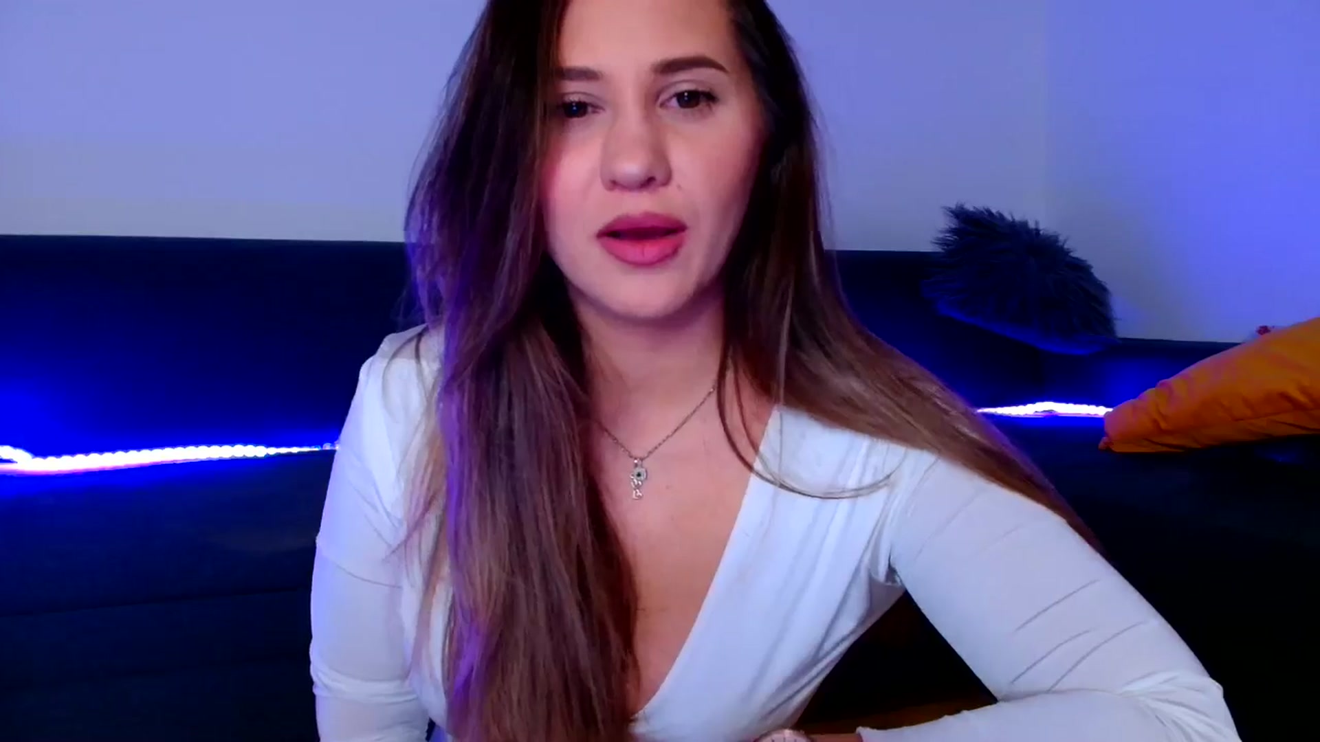 Gallery image thumbnail from Ana_Rose's myfreecams stream on, 11/02/2024, 24:06 image 12 of 20