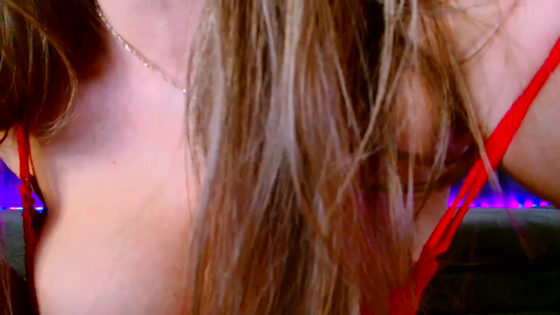 Gallery image thumbnail from Ana_Rose's myfreecams stream on, 11/16/2024, 01:06 image 18 of 20