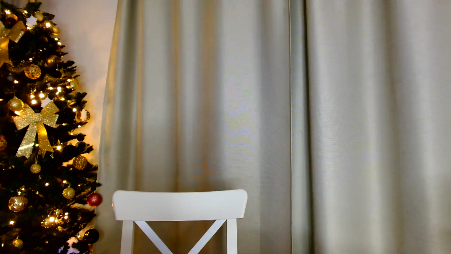 Gallery image thumbnail from Ana_Rose's myfreecams stream on, 12/28/2024, 03:43 image 3 of 20