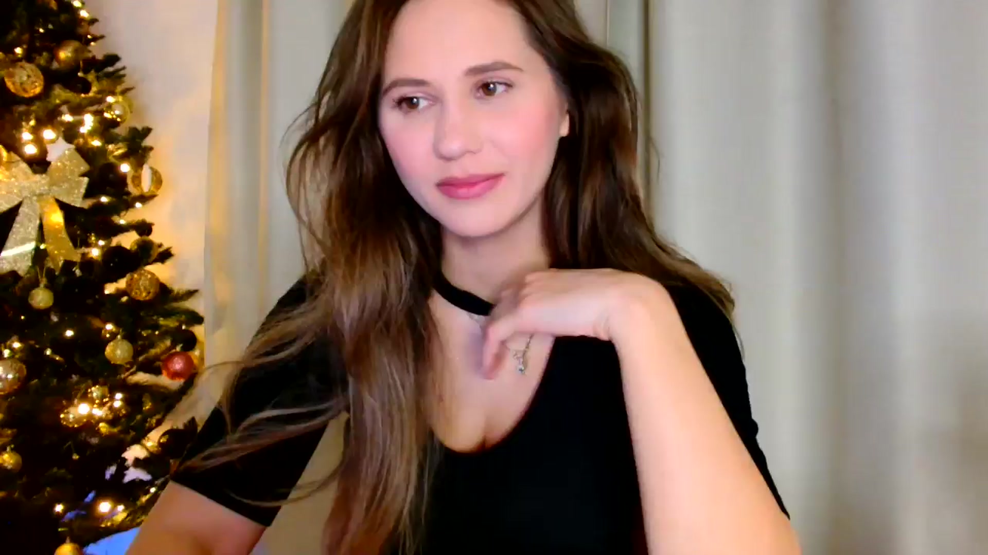 Gallery image thumbnail from Ana_Rose's myfreecams stream on, 12/28/2024, 03:43 image 7 of 20