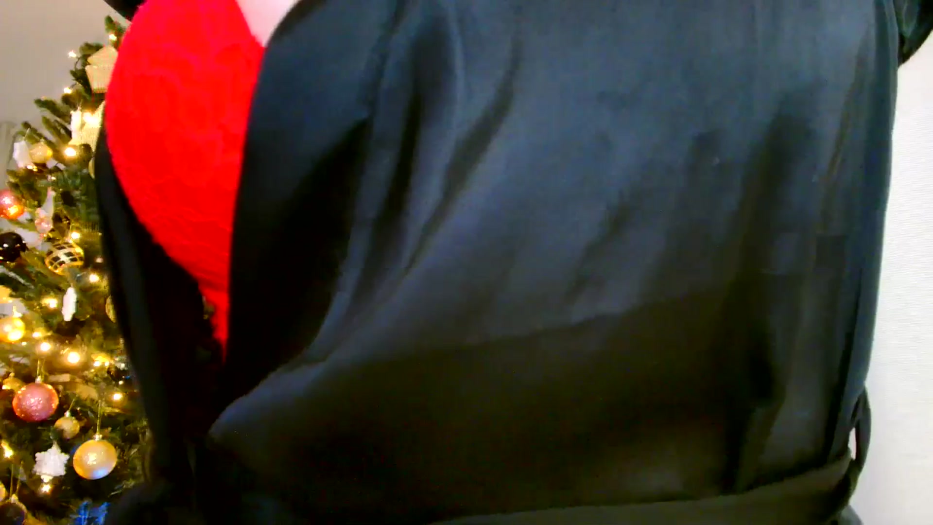 Gallery image thumbnail from Ana_Rose's myfreecams stream on, 12/29/2024, 19:41 image 16 of 20