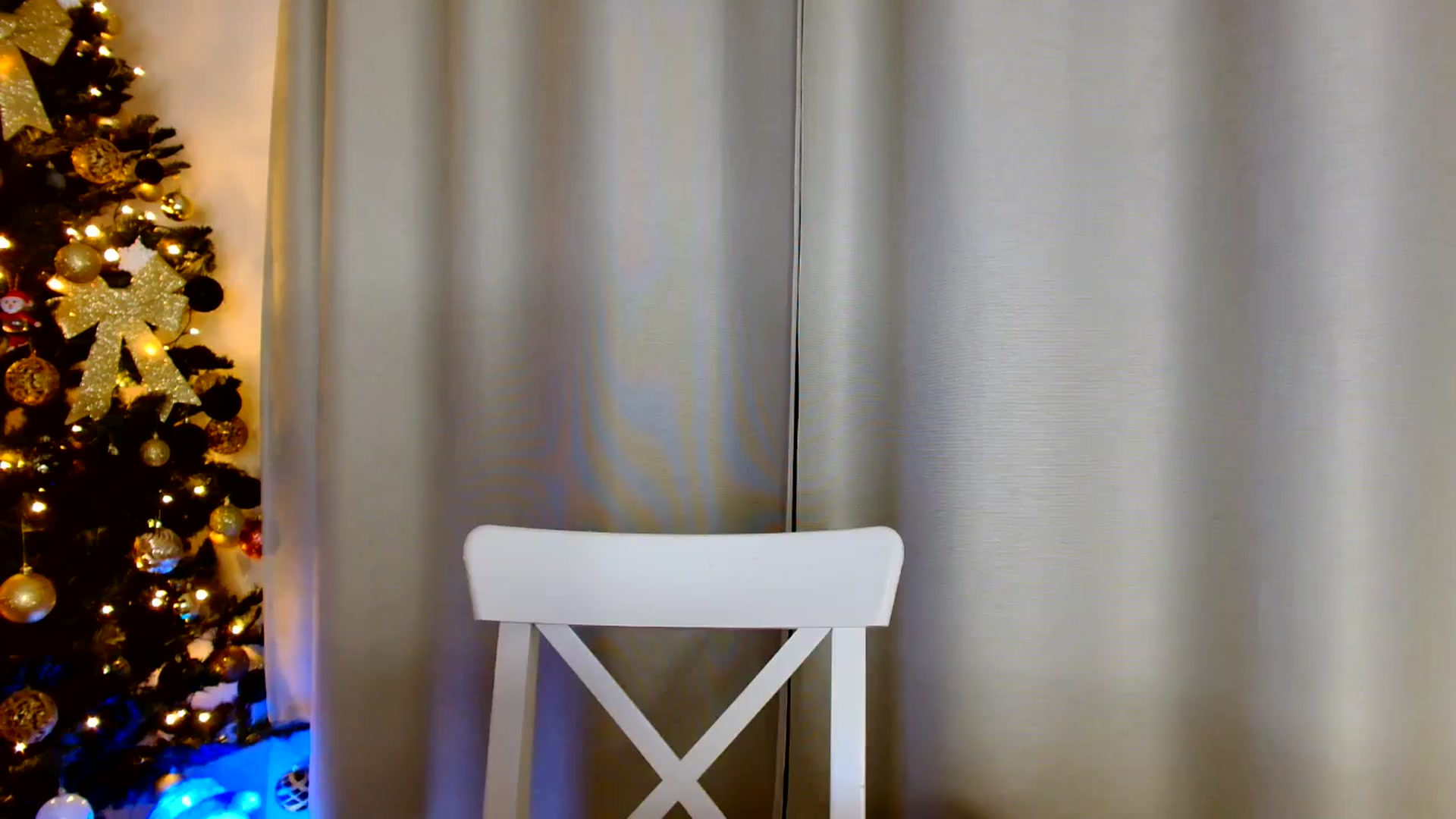 Gallery image thumbnail from Ana_Rose's myfreecams stream on, 12/29/2024, 20:28 image 9 of 20
