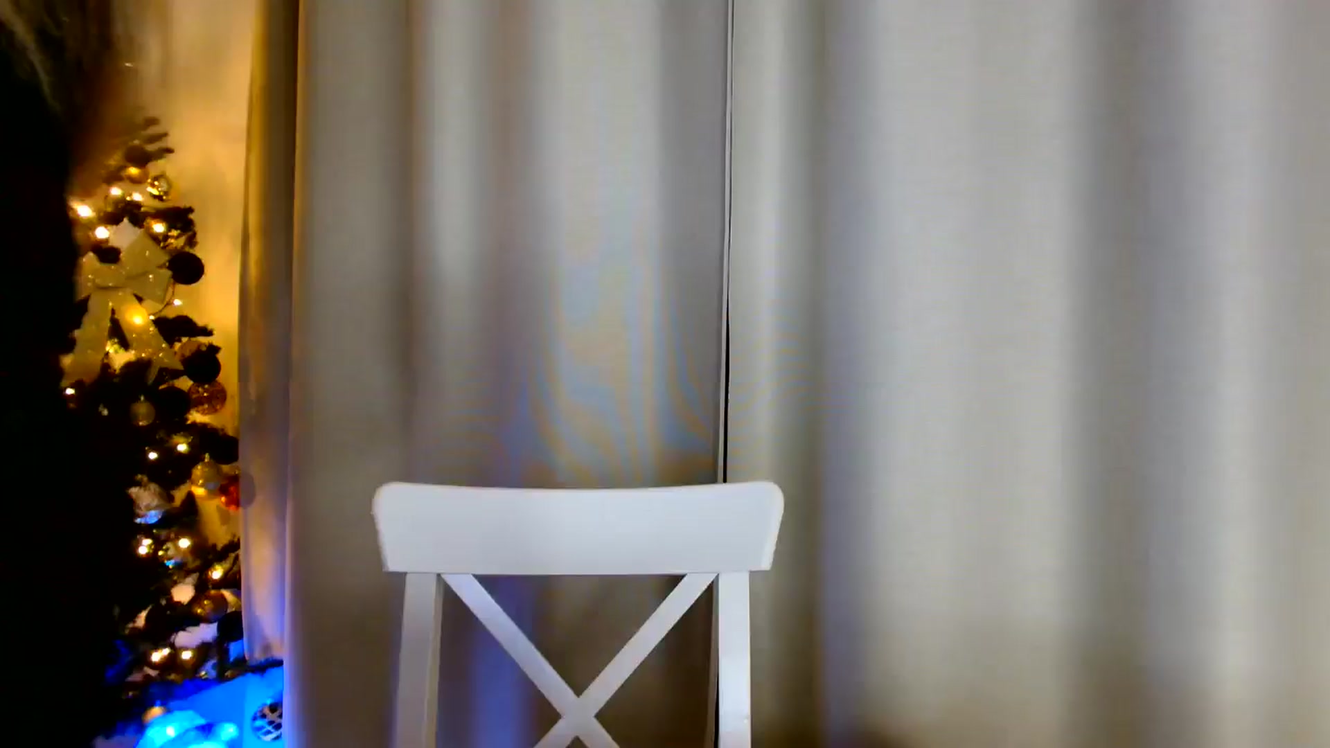 Gallery image thumbnail from Ana_Rose's myfreecams stream on, 12/29/2024, 20:28 image 8 of 20