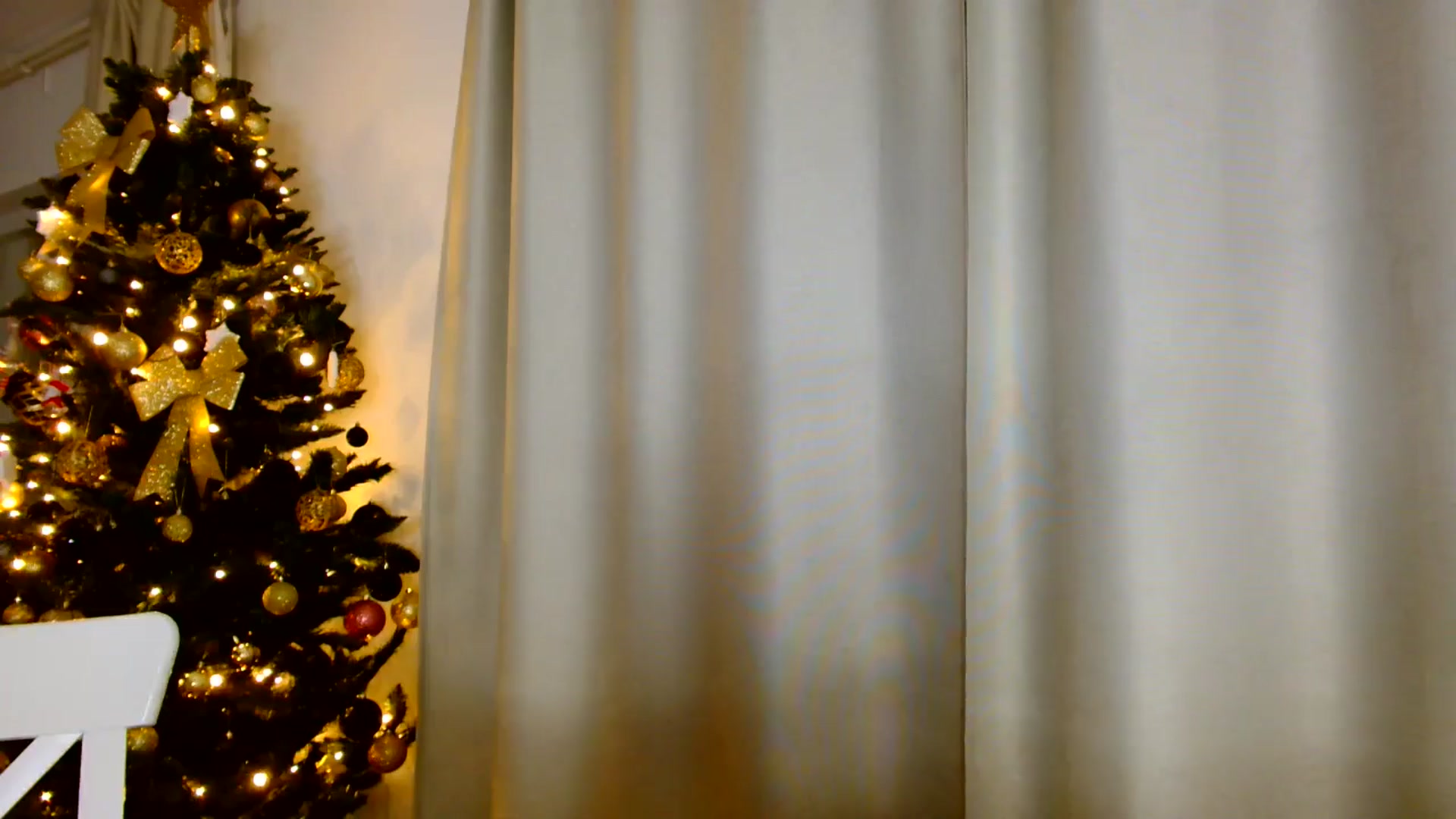 Gallery image thumbnail from Ana_Rose's myfreecams stream on, 01/03/2025, 23:06 image 11 of 20
