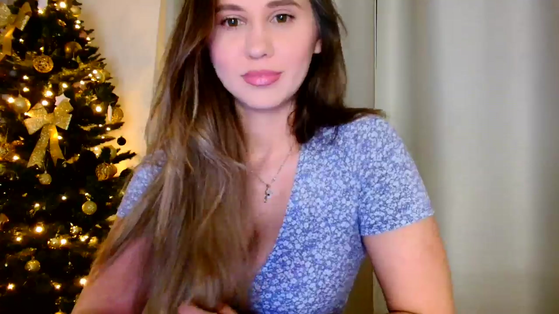 Gallery image thumbnail from Ana_Rose's myfreecams stream on, 01/03/2025, 23:06 image 5 of 20
