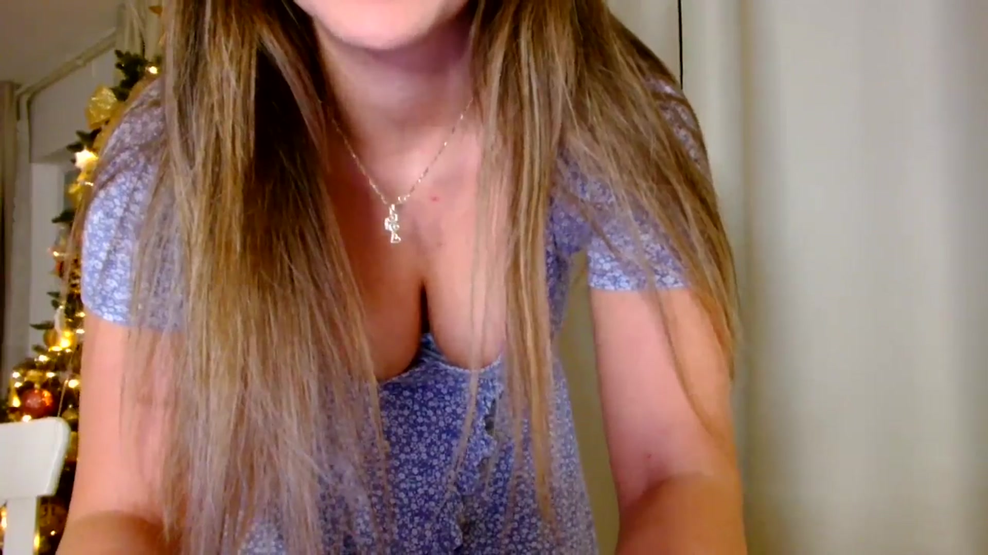Gallery image thumbnail from Ana_Rose's myfreecams stream on, 01/04/2025, 03:59 image 4 of 20