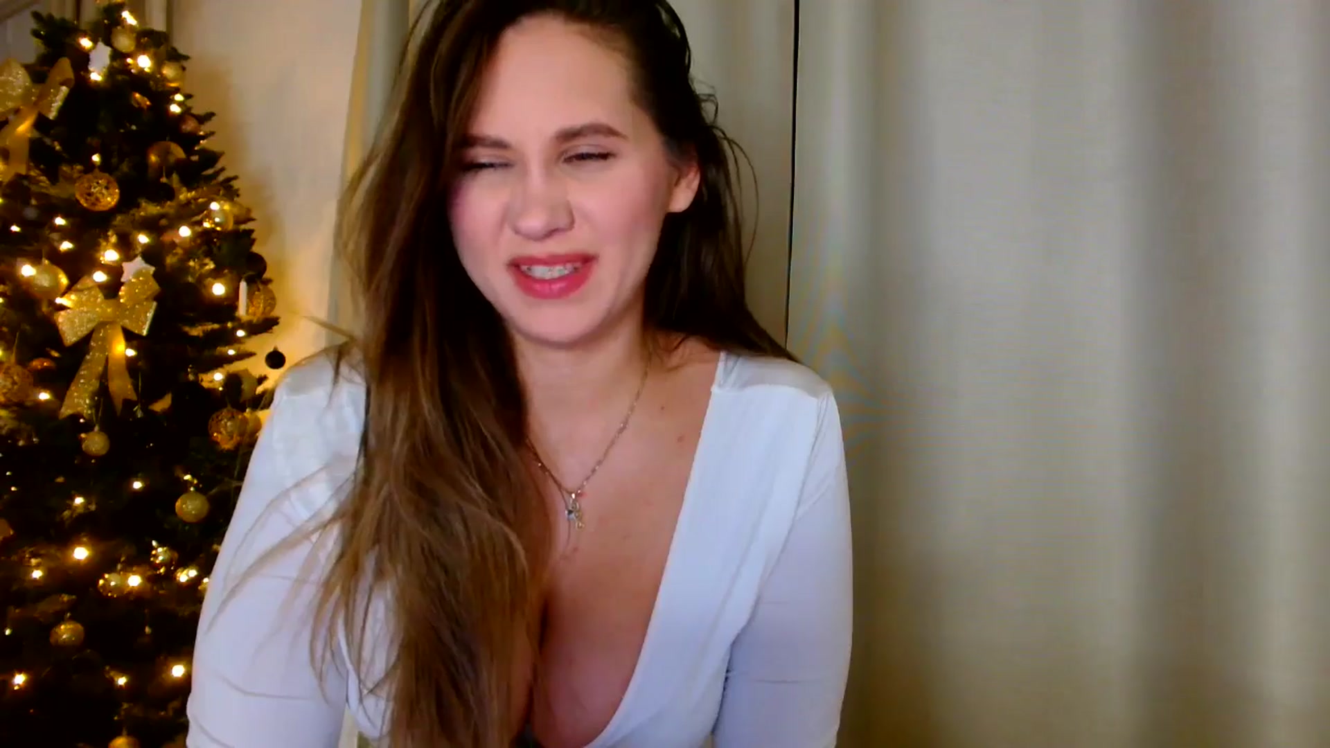 Gallery image thumbnail from Ana_Rose's myfreecams stream on, 01/05/2025, 02:15 image 9 of 20