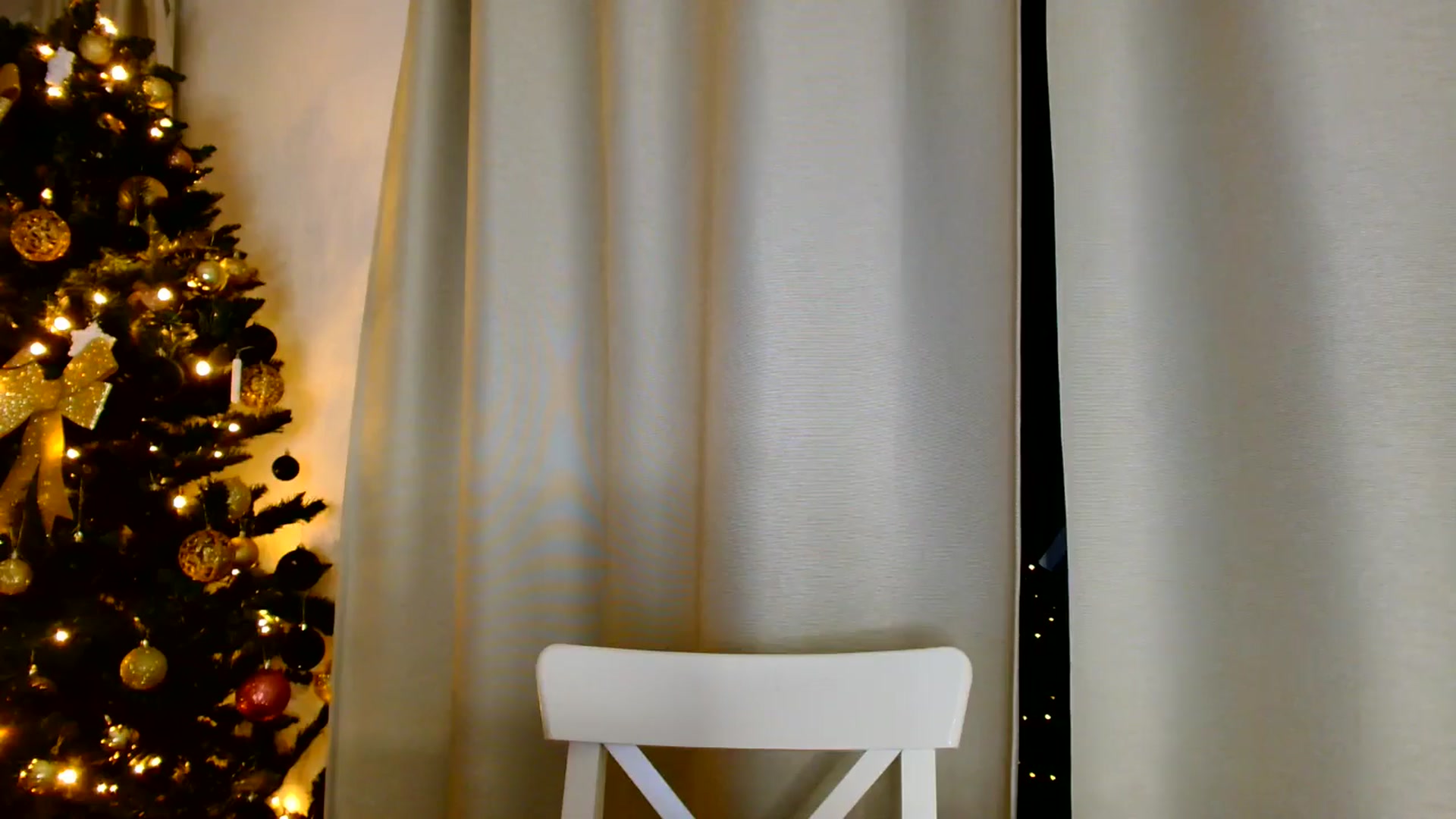 Gallery image thumbnail from Ana_Rose's myfreecams stream on, 01/11/2025, 24:02 image 2 of 20