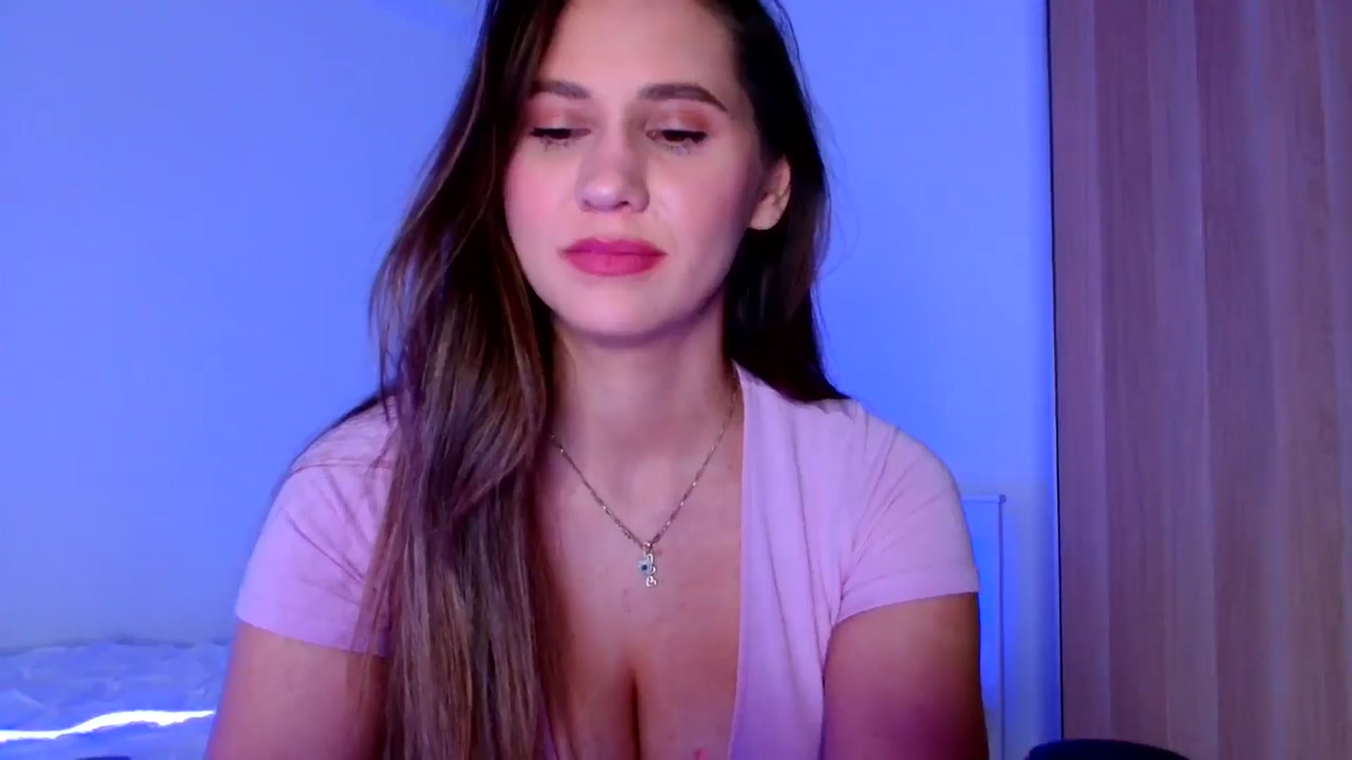 Gallery image thumbnail from Ana_Rose's myfreecams stream on, 01/18/2025, 01:52 image 8 of 20