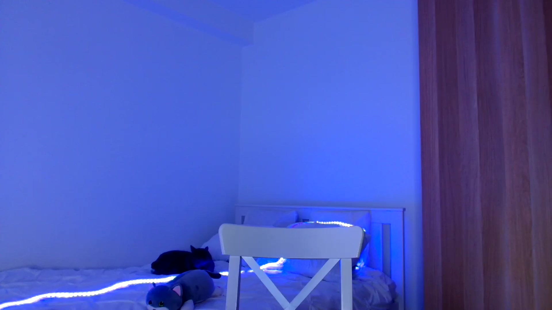Gallery image thumbnail from Ana_Rose's myfreecams stream on, 01/18/2025, 01:52 image 15 of 20