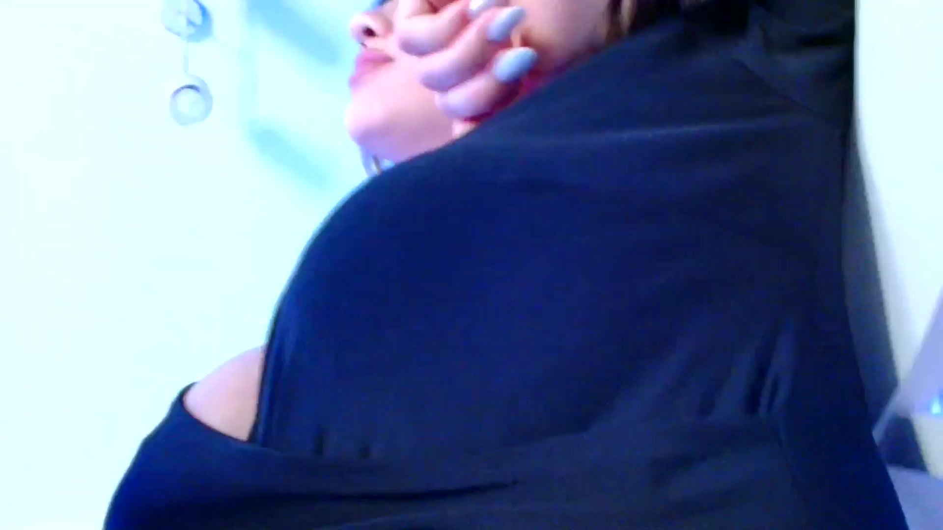 Gallery image thumbnail from Ana_Rose's myfreecams stream on, 01/25/2025, 02:08 image 1 of 20