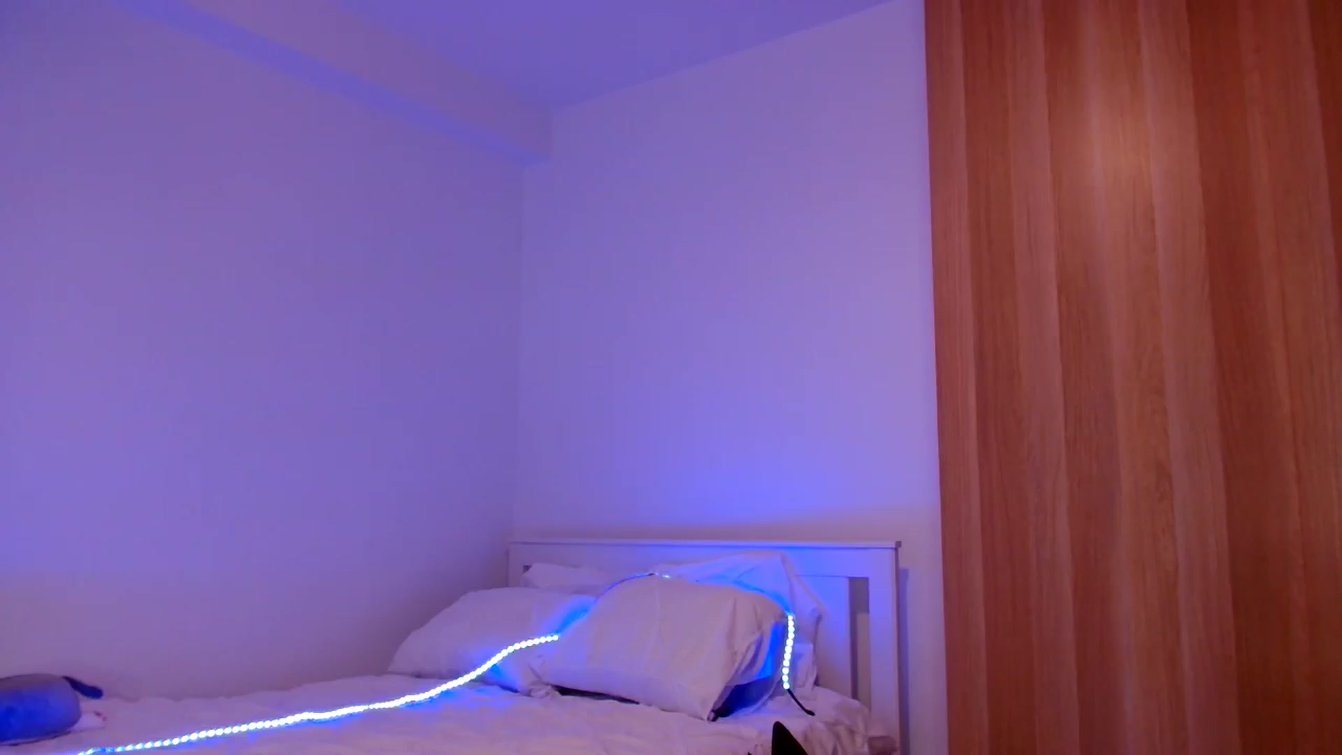 Gallery image thumbnail from Ana_Rose's myfreecams stream on, 02/01/2025, 24:26 image 4 of 20