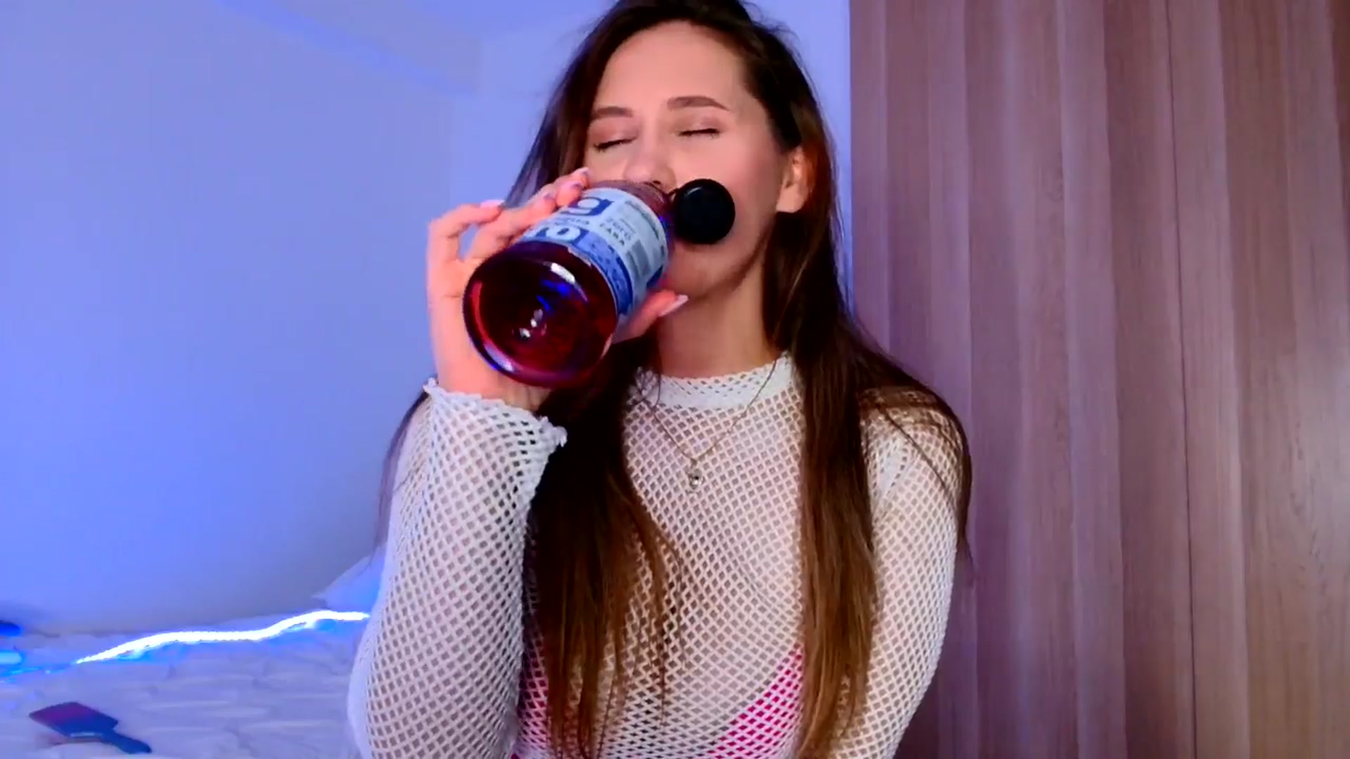 Gallery image thumbnail from Ana_Rose's myfreecams stream on, 02/08/2025, 01:48 image 13 of 20