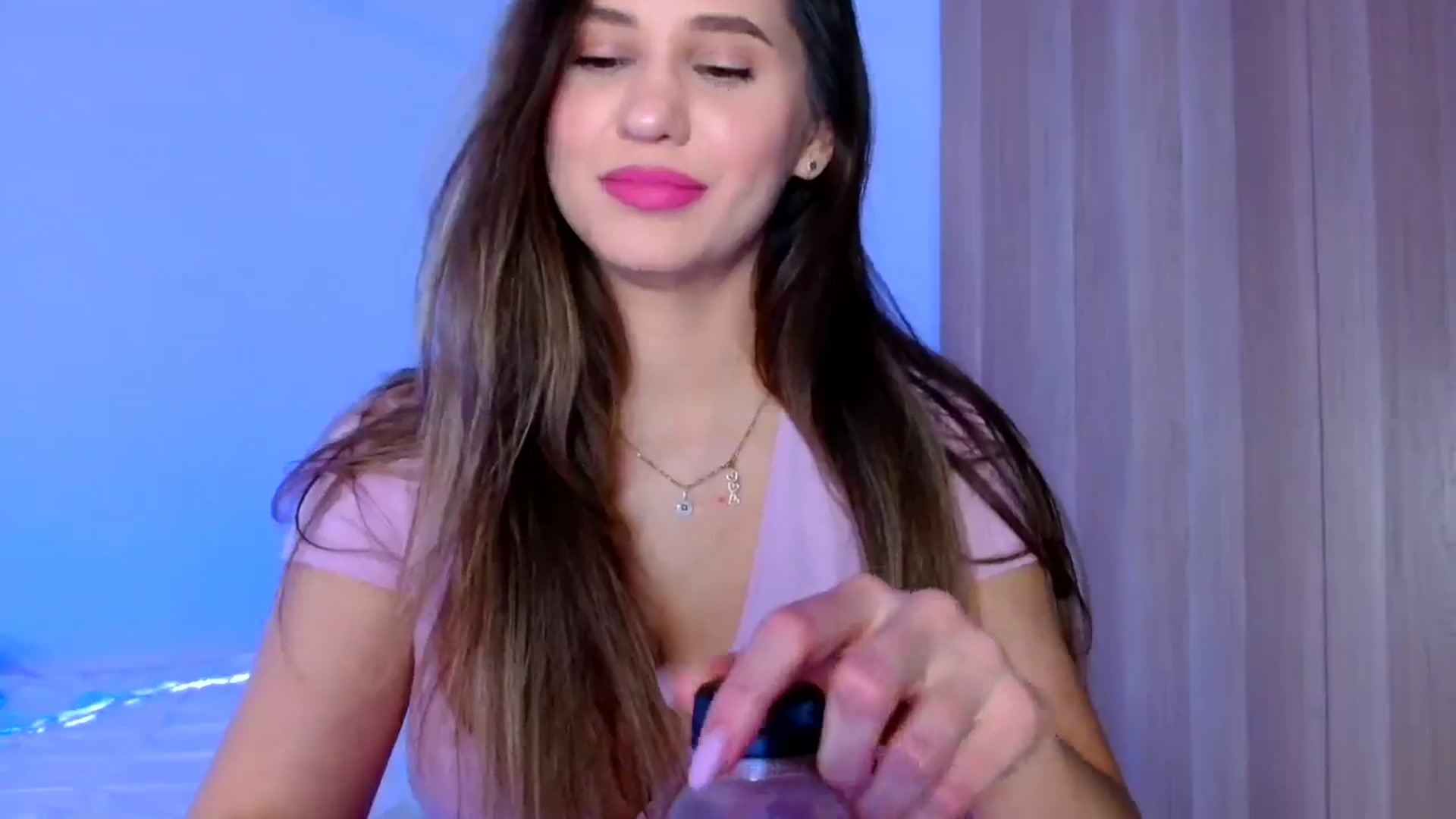 Gallery image thumbnail from Ana_Rose's myfreecams stream on, 02/15/2025, 24:02 image 15 of 20