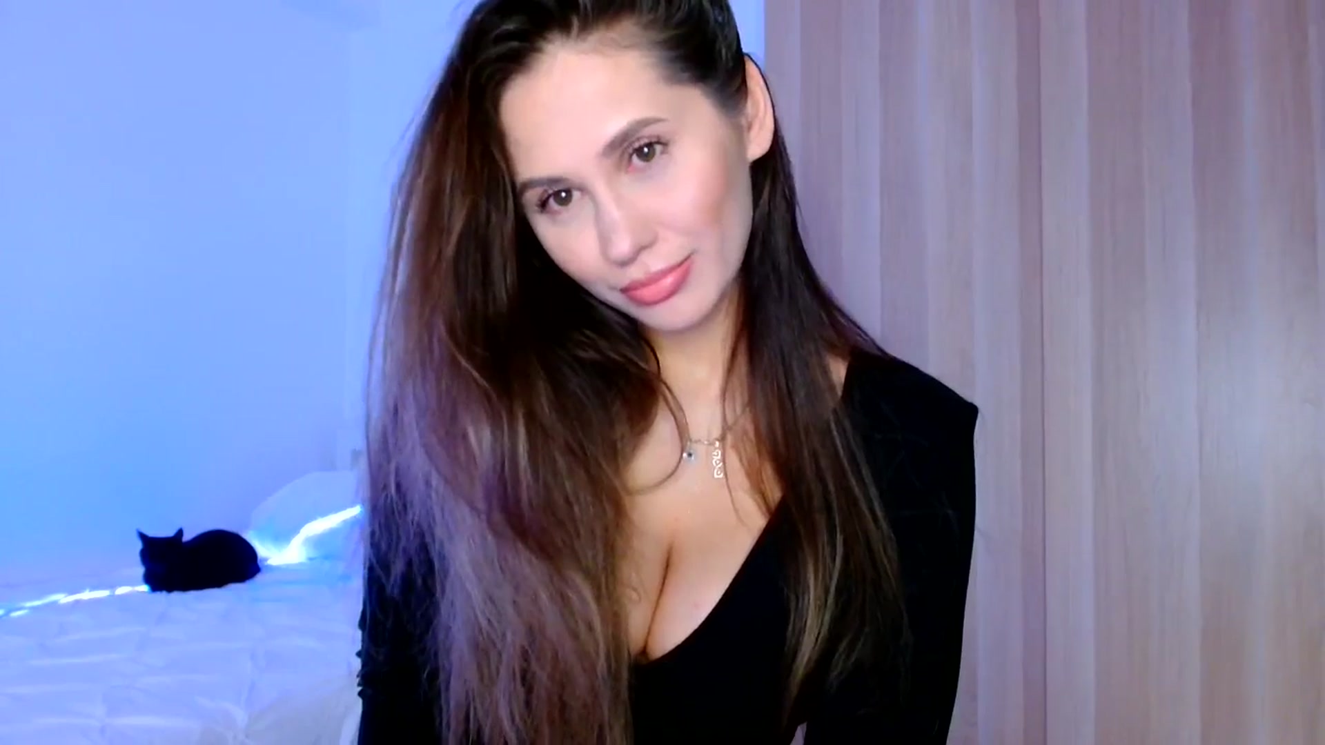 Gallery image thumbnail from Ana_Rose's myfreecams stream on, 02/16/2025, 01:28 image 6 of 20