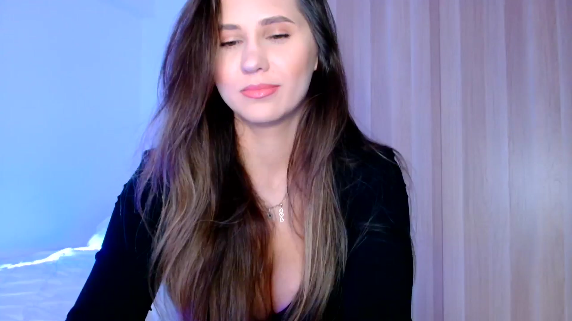 Gallery image thumbnail from Ana_Rose's myfreecams stream on, 02/16/2025, 01:28 image 1 of 20