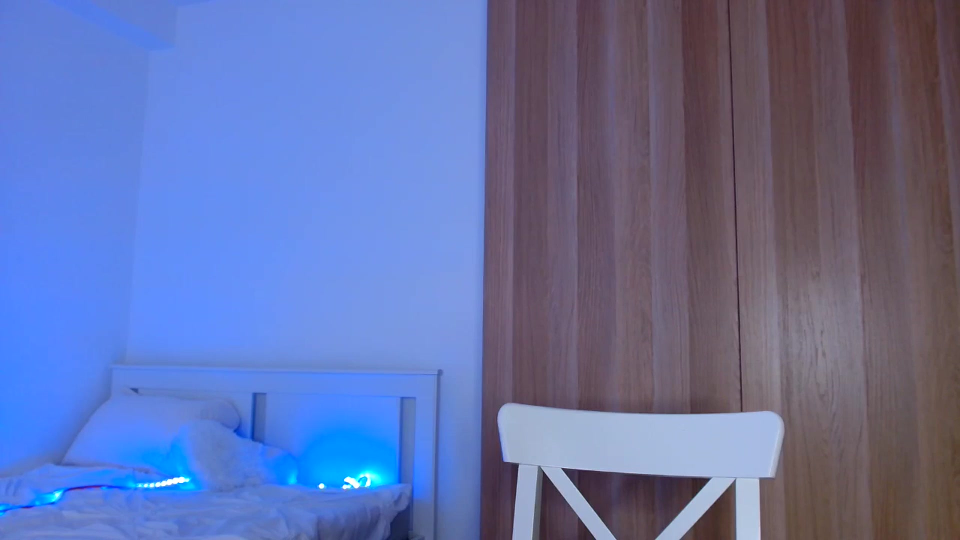 Gallery image thumbnail from Ana_Rose's myfreecams stream on, 03/02/2025, 24:02 image 15 of 20